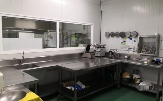 Obrador en polígono industrial